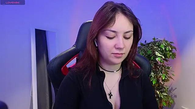 AshleySkott  online show from 19, 12, 2025