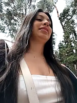Snapshot of Nat_XxX chatting on 22, 10, 2025 Nat XxX online show from 22, 10, 2025