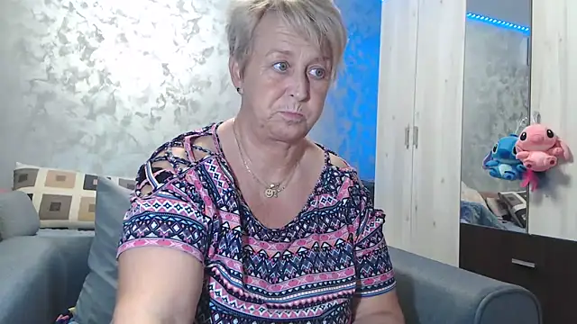 RosesandLillies online show from 14, 11, 2025