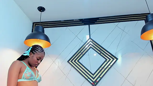 EmilyDiaaz online show from 16, 3, 2025