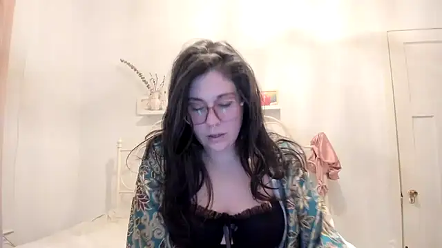 Snapshot of Rosiee69_ chatting on 22, 2, 2025 Rosiee69  online show from 22, 2, 2025