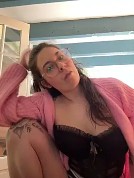 Snapshot of Rosiee69_ chatting on 2, 3, 2025 Rosiee69  online show from 2, 3, 2025