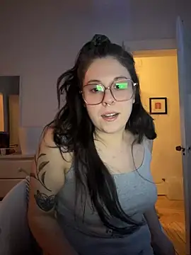 Snapshot of Rosiee69_ chatting on 8, 3, 2025 Rosiee69  online show from 8, 3, 2025