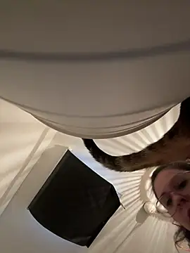 Snapshot of Rosiee69_ chatting on 15, 3, 2025 Rosiee69  online show from 15, 3, 2025