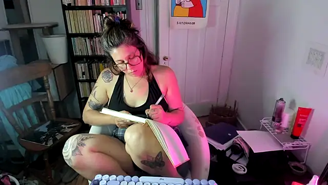 Snapshot of Rosiee69_ chatting on 17, 9, 2025 Rosiee69  online show from 17, 9, 2025