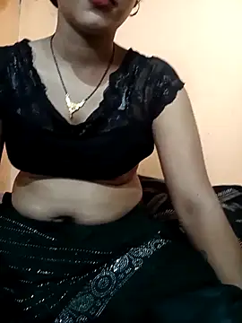 Snapshot of Sunita33 chatting on 23, 2, 2025 Sunita33 online show from 23, 2, 2025