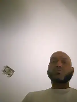 Mrnutella online show from 25, 2, 2025