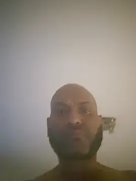 Mrnutella online show from 5, 3, 2025