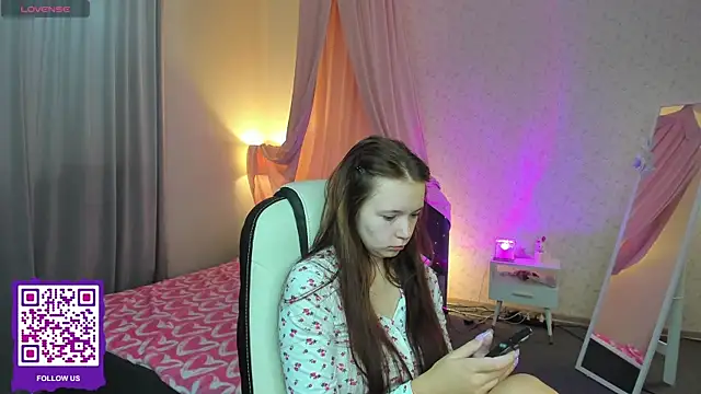 boozekirs  online show from 15, 9, 2025