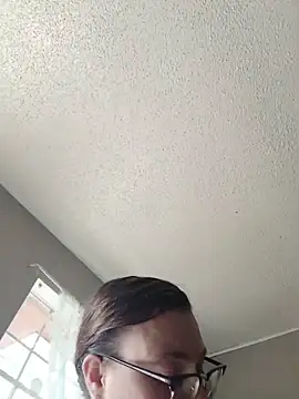 HTXBELLE online show from 1, 11, 2025