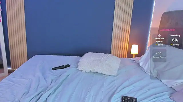 AbellaFox  online show from 25, 2, 2025