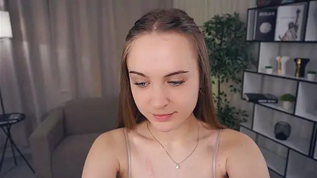 QuennaCoote online show from 11, 3, 2025