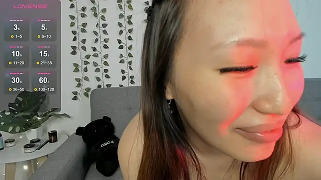 Snapshot of Christine_Carlson chatting on 21, 2, 2025 Christine Carlson online show from 21, 2, 2025