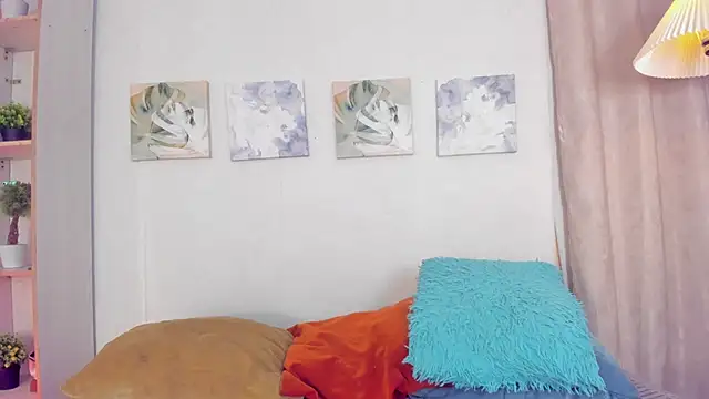 iiangel  online show from 15, 2, 2026