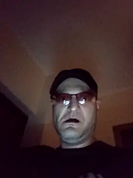 Snapshot of Luci1982Brazzers chatting on 7, 10, 2025 Luci1982Brazzers online show from 7, 10, 2025