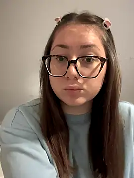 May Alisa online show from 5, 10, 2025