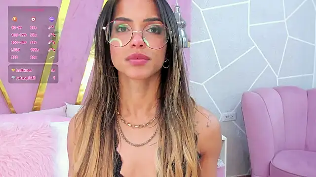 EmmyCortez online show from 11, 3, 2025