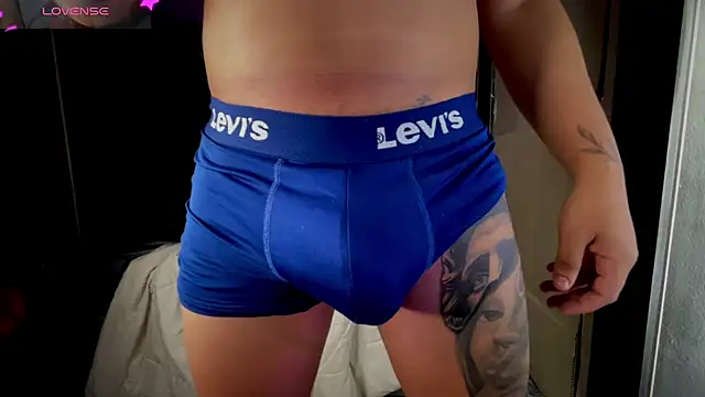 jeffvalemtino online show from 29, 5, 2026