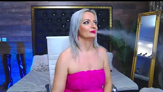 LadyTouch online show from 28, 2, 2025