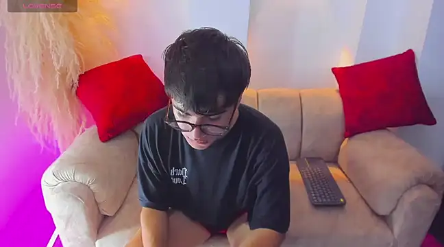 liam orion online show from 19, 3, 2025