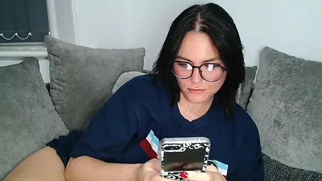 Xx Mia R xX online show from 17, 9, 2025