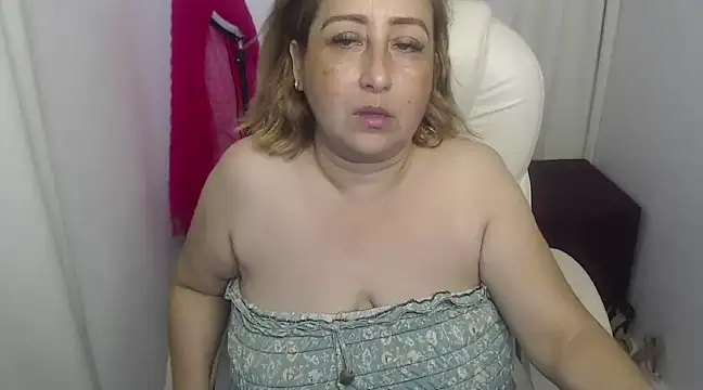 Mature 2025 online show from 25, 2, 2025