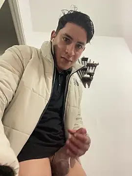 Leandro5523Z online show from 21, 2, 2025