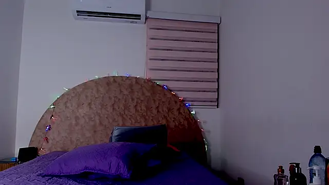 abigail fx online show from 4, 12, 2025