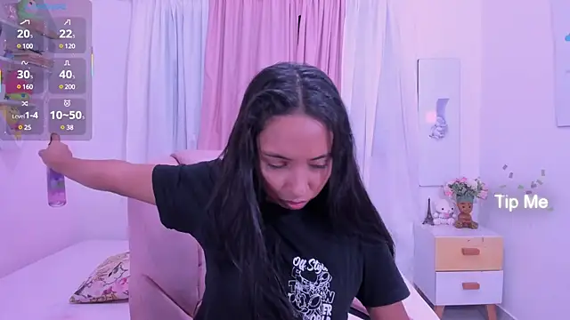 Emma lorense22 online show from 26, 2, 2025