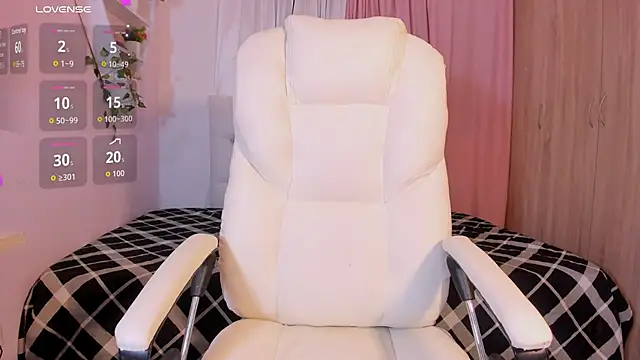 Emma lorense22 online show from 25, 9, 2025