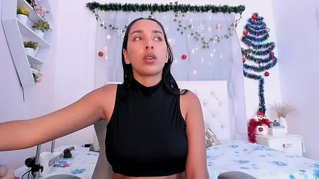 Emma lorense22 online show from 22, 12, 2025