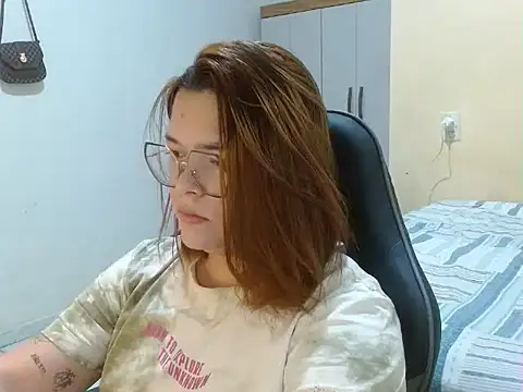 Snapshot of GoddessChaar chatting on 3, 3, 2025 GoddessChaar online show from 3, 3, 2025