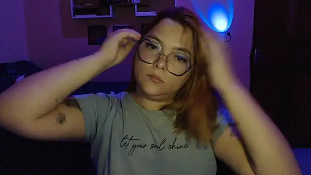 GoddessChaar online show from 3, 2, 2026