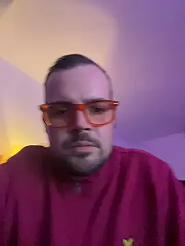 Snapshot of Rob9468 chatting on 10, 3, 2025 Rob9468 online show from 10, 3, 2025