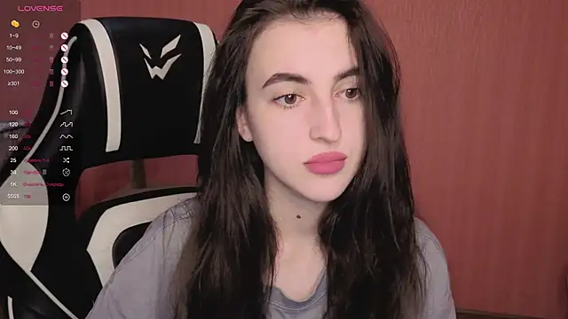 Snapshot of reaiss chatting on 23, 9, 2025 reaiss online show from 23, 9, 2025