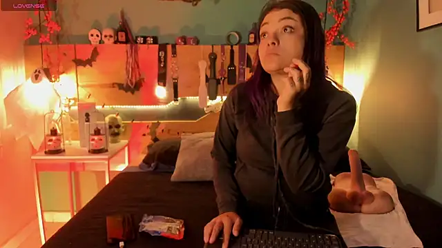 ChloeAllennn online show from 1, 11, 2025