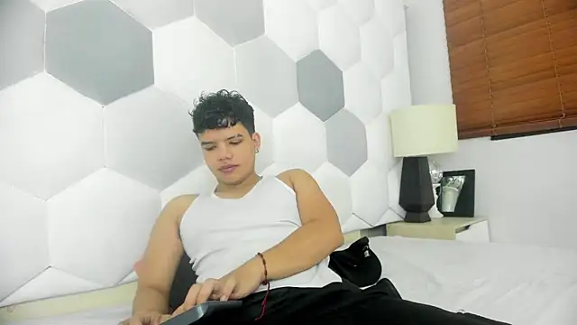 Snapshot of Axel_Forte chatting on 14, 4, 2026 Axel Forte online show from 14, 4, 2026