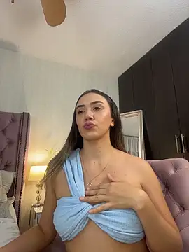 natashaleightt online show from 16, 10, 2025