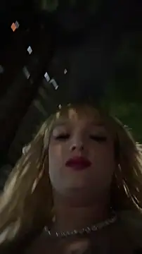 ScarletThompsonx online show from 25, 3, 2026