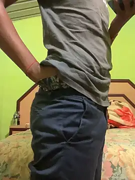 BttmGuy01 online show from 7, 4, 2026