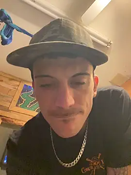 Polaroid White online show from 22, 11, 2025