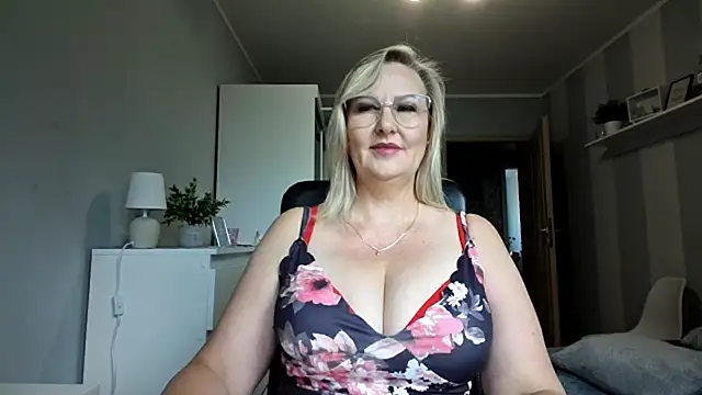 DianaLive online show from 4, 8, 2026