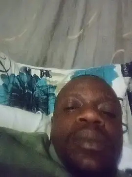 Bobbymotseki online show from 4, 8, 2026