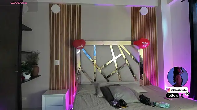 sweetviolet   online show from 7, 3, 2026