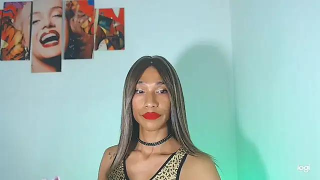 Snapshot of red_veltet chatting on 8, 3, 2026 red veltet online show from 8, 3, 2026