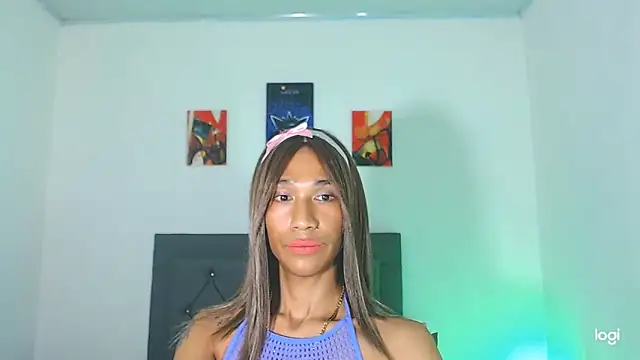 Snapshot of red_veltet chatting on 11, 3, 2026 red veltet online show from 11, 3, 2026