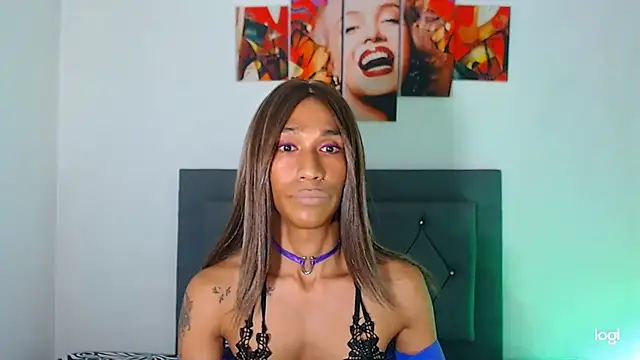 Snapshot of red_veltet chatting on 15, 4, 2026 red veltet online show from 15, 4, 2026