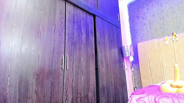 ava-am online show from 8, 11, 2025