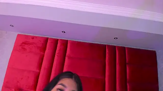 AnnieGibbyns online show from 15, 5, 2026