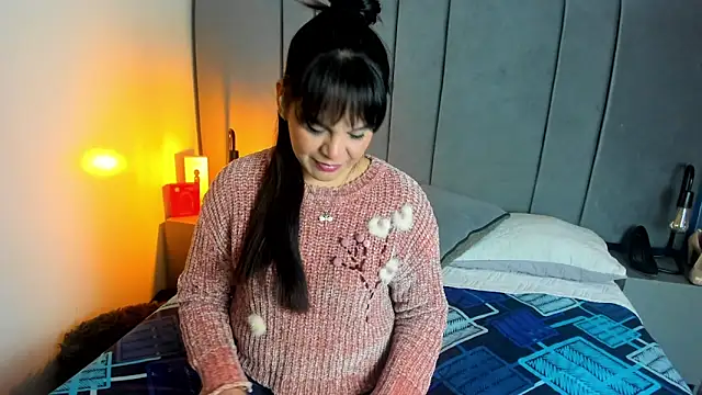 laura hotties online show from 20, 3, 2026